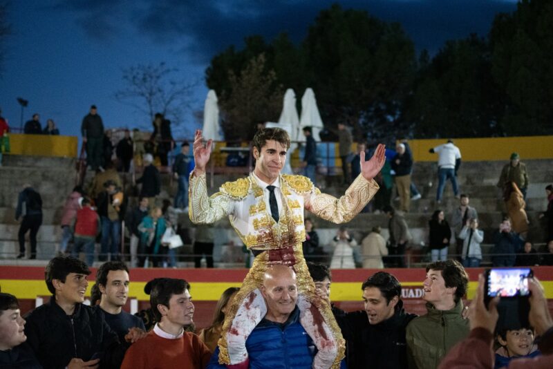 Fernando Plaza: «Intentaré hacer el toreo clásico, el eterno, el que queda en la retina»