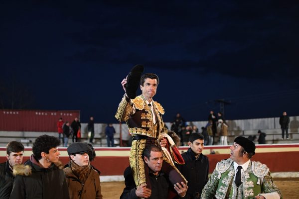 Puerta grande para Rafael de Julia en la primera clasificatoria de la Copa Chenel