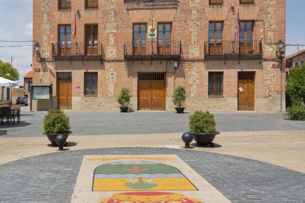 Que visitar y donde comer en Valdetorres de Jarama